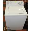 Image 1 : GE COMMERCIAL QUALITY WASHING MACHINE