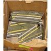 Image 1 : BOX 3-1/4" SCREW STRIP NAILS
