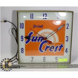 1950'S SUN CREST ORIGINAL WALL CLOCK CONVEX GLASS