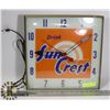 Image 1 : 1950'S SUN CREST ORIGINAL WALL CLOCK CONVEX GLASS