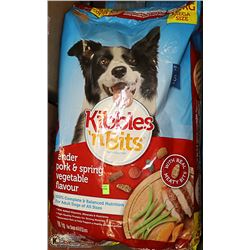 18KG BAG OF KIBBLES AND BITS PORK AND SPRING