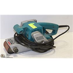 MAKITA BELT SANDER MODEL 4924DB