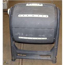 ROTATING LARGE PLASTIC COMPOST BIN