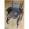 Image 1 : WHEELCHAIR