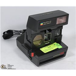 POLAROID AUTOFOCUS 660 LAND CAMERA- WITH FILM