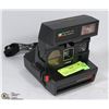 Image 1 : POLAROID AUTOFOCUS 660 LAND CAMERA- WITH FILM