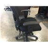 Image 2 : ULINE LORELL ERGOMESH SERIES MANAGERIAL MID-BACK CHAIR - BLACK FABRIC SEAT, BLACK BACK & FRAME,