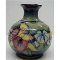 Uncommon Moorcroft Pottery  VASE  #993961
