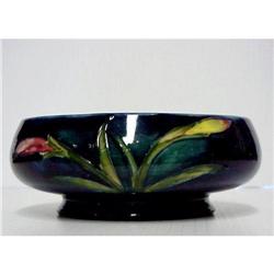 W. MOORCROFT  Round Pedestal BOWL #993990