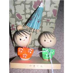 Wood head Chinese dolls on base Mint in Box #1009938