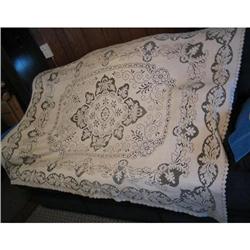 Cotton Tablecloth with Lacy Design #1010648