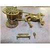 Image 3 : BRASS HORSE & CARRIAGE