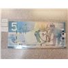 Image 2 : 2006 BANK OF CANADA FIVE DOLLAR BILL