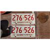 Image 1 : TWO 1975 LICENSE PLATES
