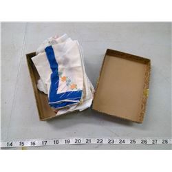 SMALL BOX OF FINE LACE HANKIES