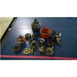 LOT OF MISC. LAMP PARTS