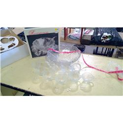 ROMANCE PUNCH SET FOR 12