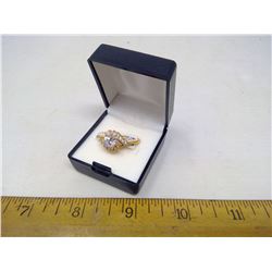 WYNDSOR CZ CLUSTER RING 14KT GOLD-PLATED - SIZE 9