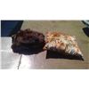 Image 1 : FUR MUFF AND PILLOW