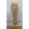 Image 3 : 12" HIGH/ARTICULATED ARTIST MODEL BIRCH WOOD HAND MODEL FOR DRAWING