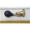 Image 3 : 1960 METAL AND RUBBER SQUEEZE BULB "OOGA" HORN - 7" LENGTH
