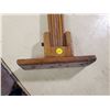 Image 2 : WALL MOUNTED TOWEL RACK (OAK)