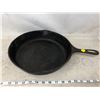 Image 2 : 2 CAST IRON FRYING PANS