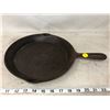 Image 4 : 2 CAST IRON FRYING PANS
