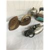 Image 3 : LOT OF 3 SAD IRONS, COLEMAN GAS IRON, AND ELECTRIC IRON