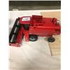 Image 3 : 2 TOYS - CASE PLASTIC TRACTOR, CASE METAL COMBINE, AND 2/66 CASE COMBINE
