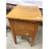 Image 3 : OAK NIGHTSTAND - NEEDS REFINISHING