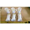 Image 1 : 6 VINTAGE MILK GLASS MUGS