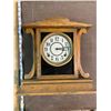 Image 2 : ANTIQUE E. INGRAHAM KITCHENETTE CLOCK WITH PENDULUM