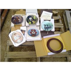 5X ART COLLECTOR PLATES