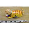 Image 1 : WIND-UP TIN KITTEN CHASING BALL
