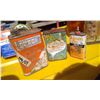 Image 1 : 3 VINTAGE TINS