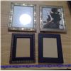 Image 4 : LOT OF PICTURE FRAMES COMES WITH SUDUKO BOARD