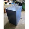 Image 2 : 2 DRAWER FILING CABINET