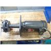 Image 2 : Gusher 7.5 HP Pump, M/N: 11029-XLONG