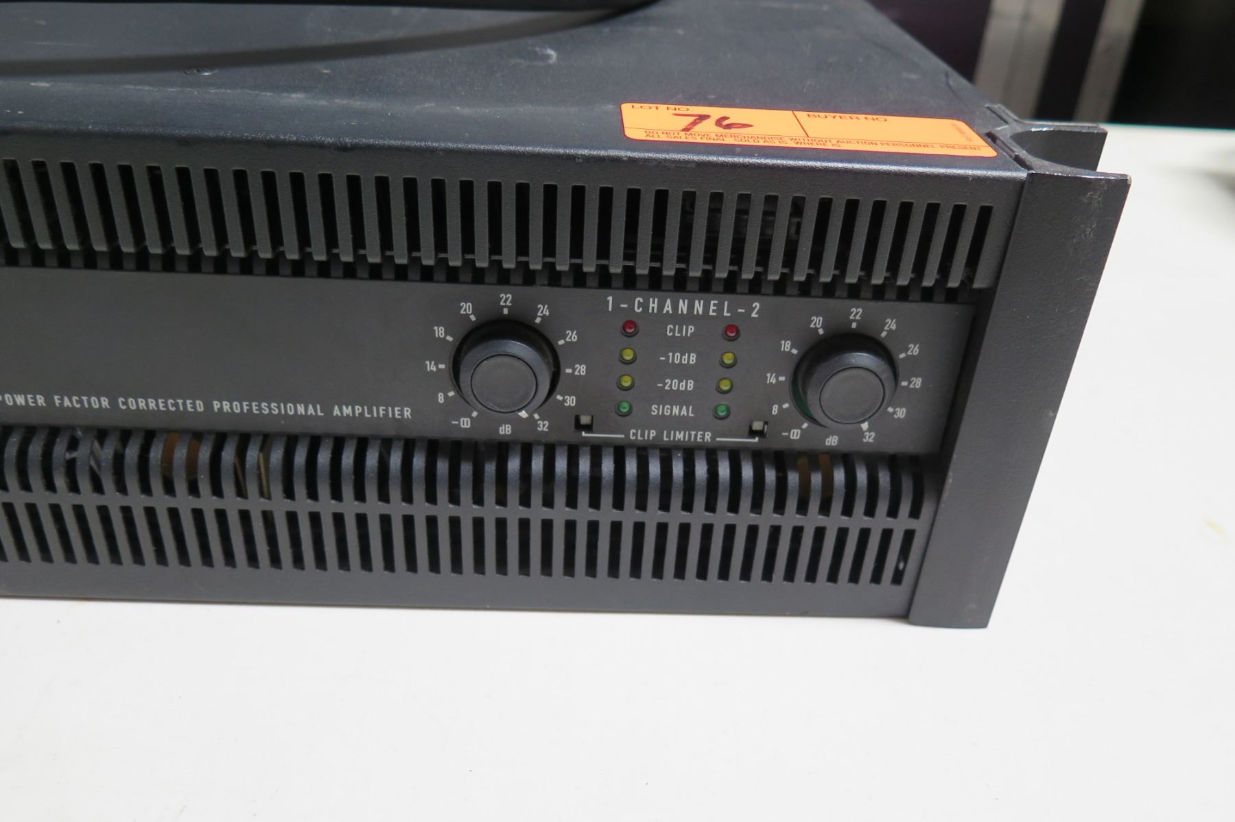 QSC Powerlight 6.0 PFC 6000 Watt Power Factor Corrected Professional ...