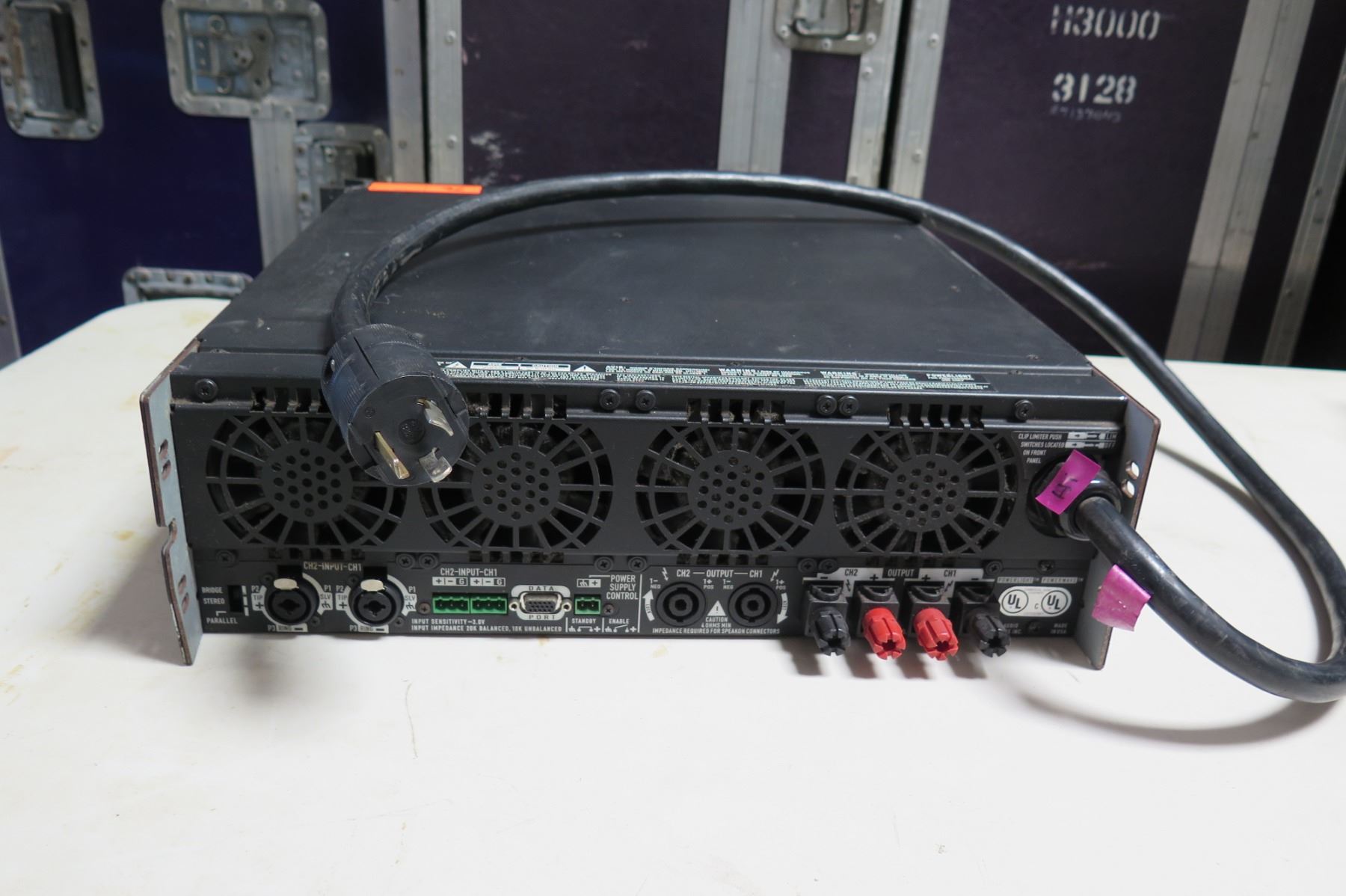 QSC Powerlight 6.0 PFC 6000 Watt Power Factor Corrected Professional ...