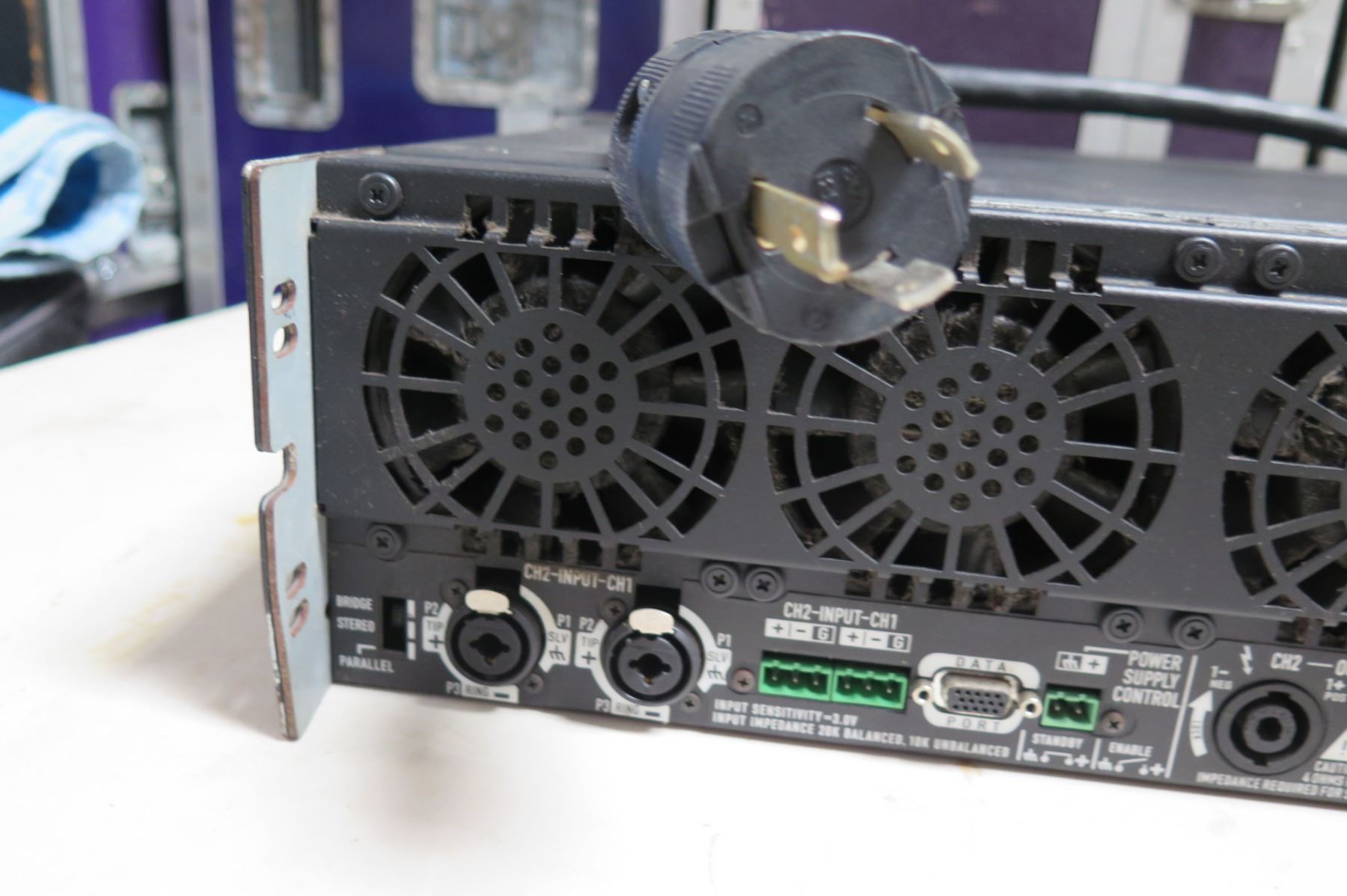 QSC Powerlight 6.0 PFC 6000 Watt Power Factor Corrected Professional ...