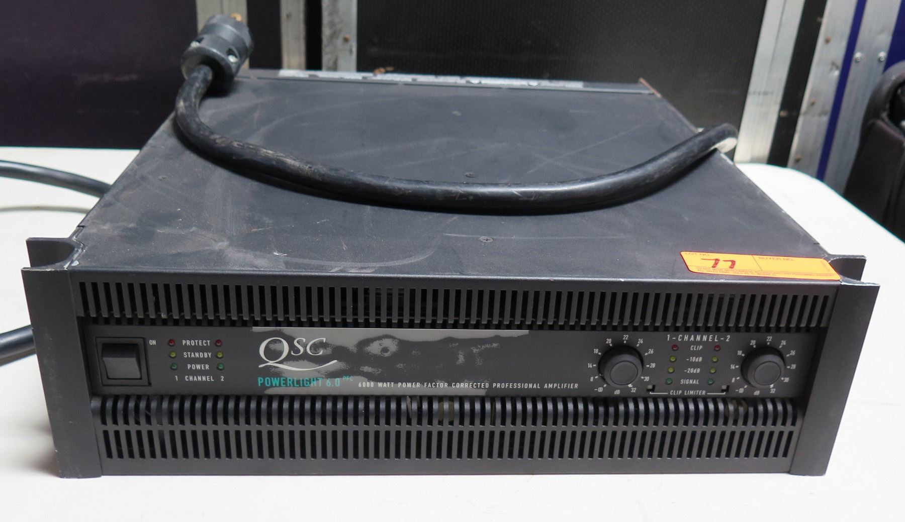 QSC Powerlight 6.0 PFC 6000 Watt Power Factor Corrected Professional ...