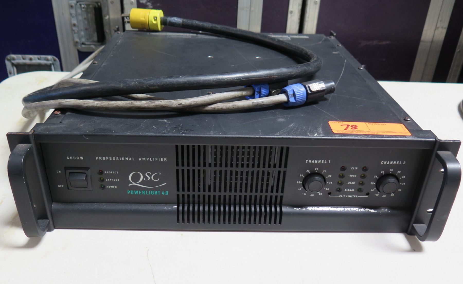 QSC Powerlight 4.0 PFC 4000 Watt Professional Amplifier Model PWRLIGHT ...