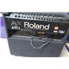 Image 11 : Roland Commercial Sound Equipment KC-500 Amplifier on Wheels