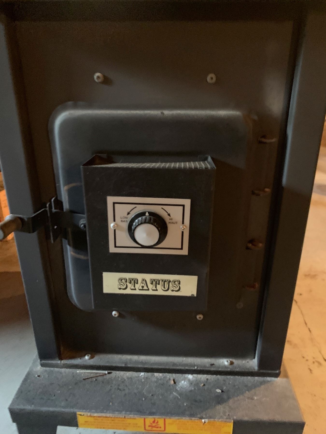 Status Wood Stove - Chescu Auctions