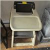 Image 1 : PLASTIC HIGH CHAIR