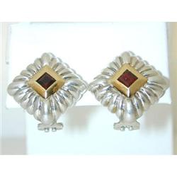 832 MENEGATTI Silver/18k Gold Garnet Earrings
