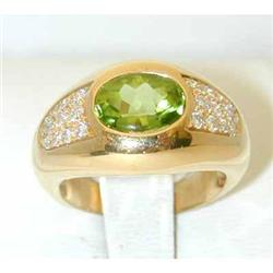 891 MOUBOUSSIN PARIS 18k Gold Peridot Ring w/Diamond