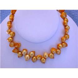 8413 Dyed Fresh Water Pearl Necklace